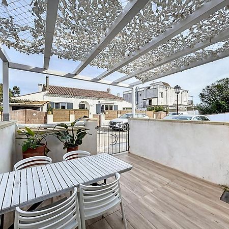 Appartement Le Loft Сент-Марі-де-ла-Мер Екстер'єр фото