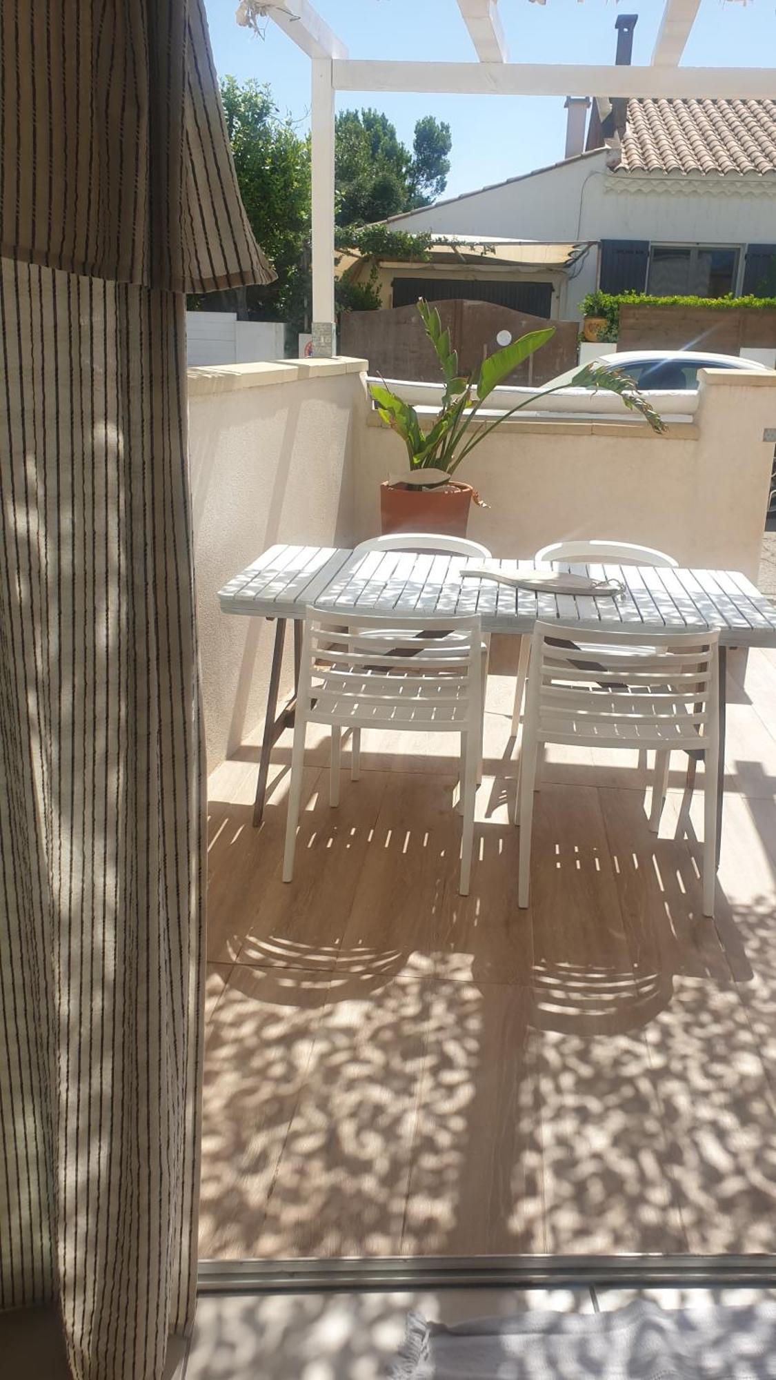 Appartement Le Loft Сент-Марі-де-ла-Мер Екстер'єр фото