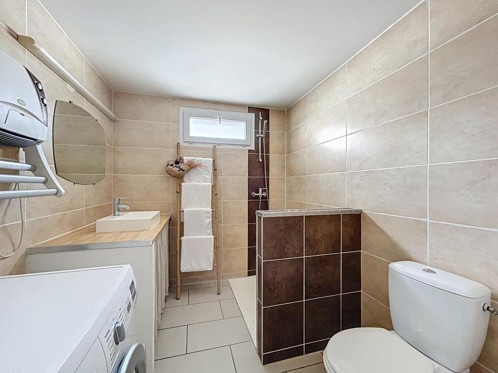 Appartement Le Loft Сент-Марі-де-ла-Мер Екстер'єр фото